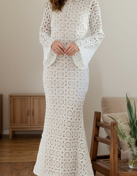 Lace Backless Round Neck Flare Sleeve Dress